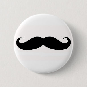Mustaschen knäppas knapp