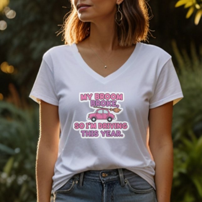 My Broom Broke Funny Witch Quote | Halloween Humor T Shirt (Skapare uppladdad)