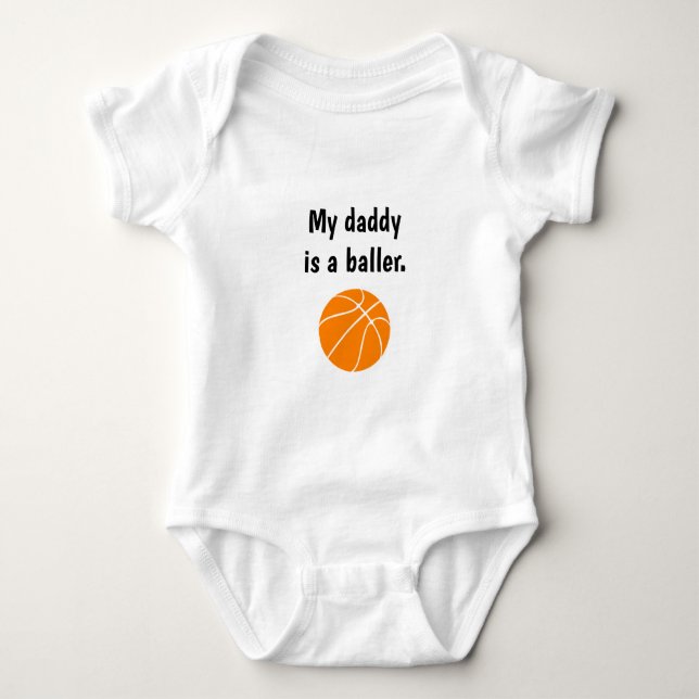"My daddy is a baller." Basketball T Shirt (Framsida)