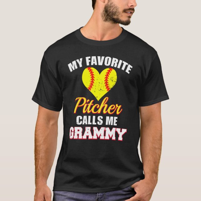 My Favorite Pitcher Calls Me Grammy Pitcher Softba T Shirt (Framsida)