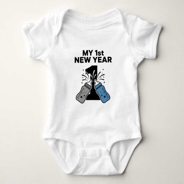My First New Year 2026 Baby  Cute New Year outfit T Shirt (Framsida)