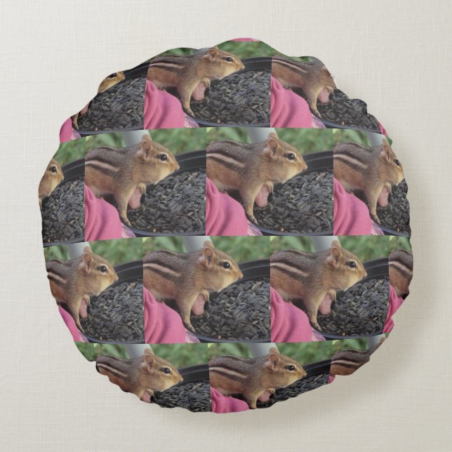 My Friend Chippy Round Pillow Rund Kudde (Baksidan)