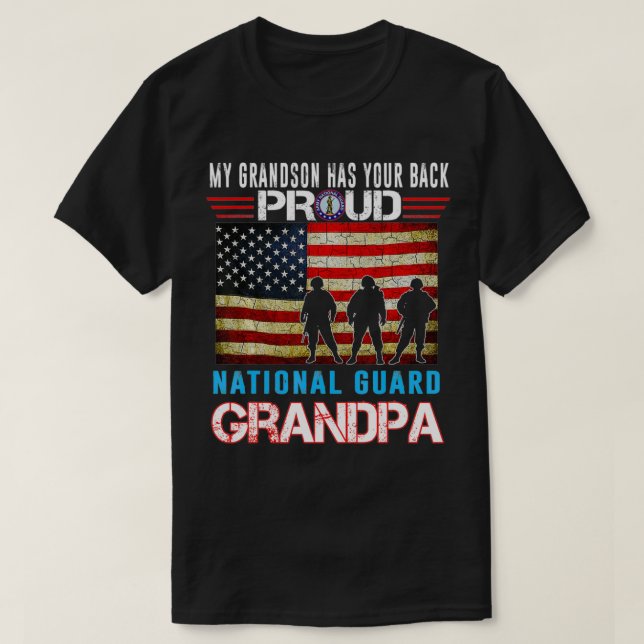 My Grandson Has Your Back Proud National Guard Gra T Shirt (Design framsida)