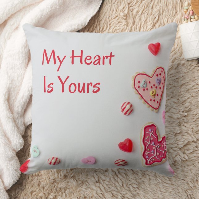 My Heart Is Yours  cute Valentine design Kudde (Filt)
