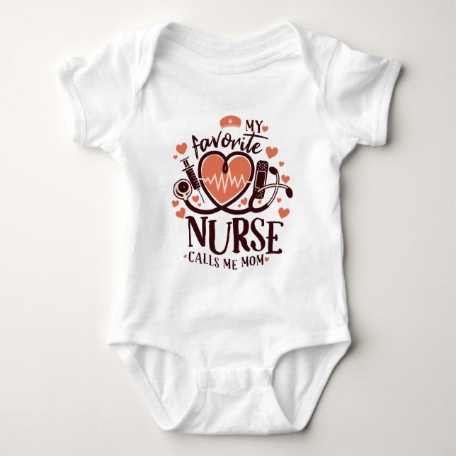 MY MAMMA ÄR NURSE T SHIRT (Framsida)