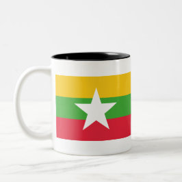 Myanmars flagga Två-Tonad mugg