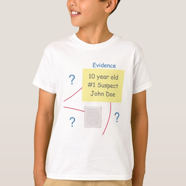 Myasty Crime Solving Evidence Board Birthday Boy T Shirt (Framsida)