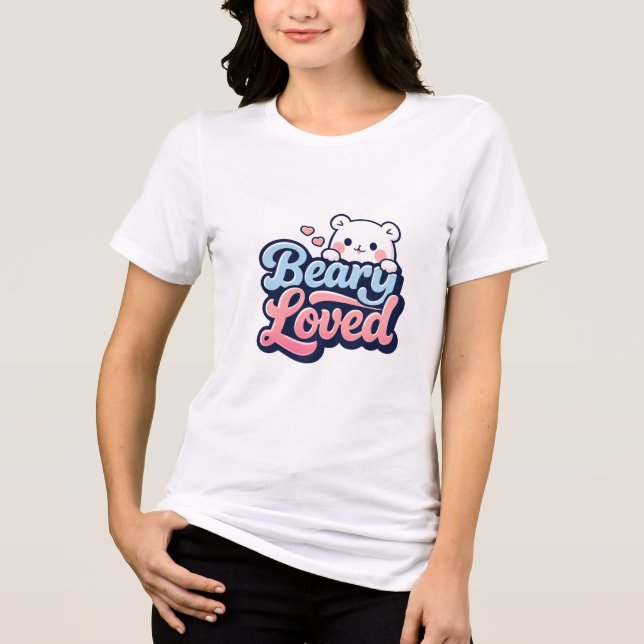 Mycket älskad  t shirt (Framsida)