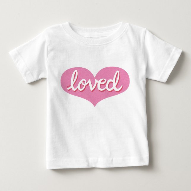 Mycket älskad - tee shirt (Framsida)