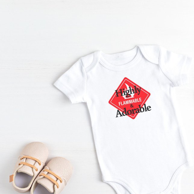 Mycket brandfarligt och adligt t shirt (Highly Flammable & Adorable Baby Bodysuit)