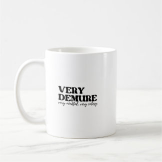 Mycket krävande, mycket uppmärksam, mycket kylig kaffemugg
