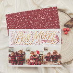 Mycket merry | Guld Hand Lettering 3 Fotojul Julkort<br><div class="desc">En vit, handdragen design med "Mycket merry" i faux guld-bokstäver, dekorerad med söta små stjärnor och gnistor. "Merry" är understruket, och det finns en rustik gräs som är böjd runt slutet. I det övre, lämnat hörnet skrivs året ut i enkel typografi. I högernas hörn av designen i grund är anpassningsbarna...</div>