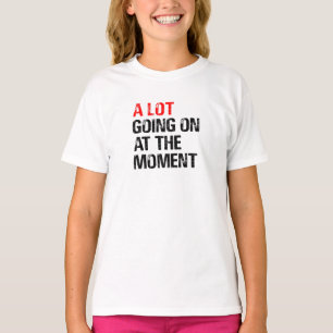 Mycket pågår vid Truckerkepsen T-Shirt B för tillf
