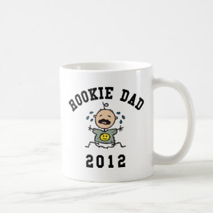 Mycket roliga nya T-tröja för Rookiepappa 2012 Kaffemugg