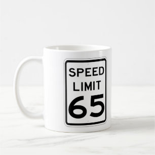 Mycket Roligt 65 MPH Road Sign Coffee Kopp