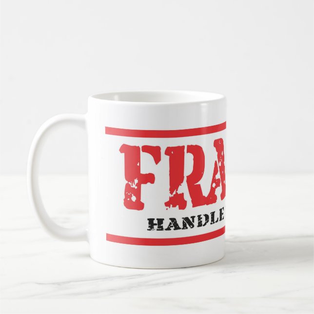 Mycket Roligt, FRAGILE-hantering med vårdkaffe Mug Kaffemugg (Vänster)