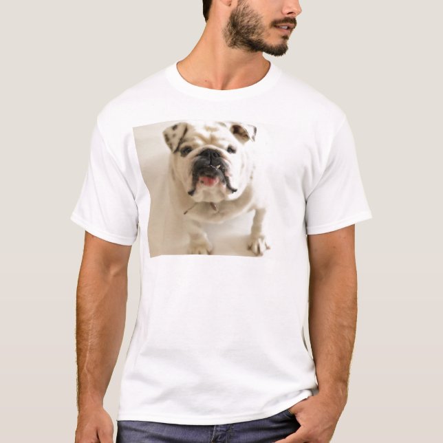 Mycket söt bulldog tee shirt (Framsida)