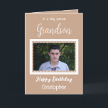 Mycket speciell Grandson-fotobruna födelsedag Kort<br><div class="desc">Till en mycket speciell sonson. Grattis på födelsedagen. Lägg till en namn och ett foto. Brun och vit.</div>