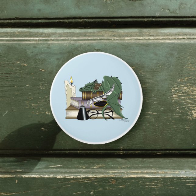 mysig Grön Whimsisk Sovande Drak Bokälskare Knopp (Skapare uppladdad)
