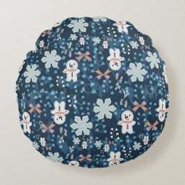 mysig julkudde med fantasifull design rund kudde