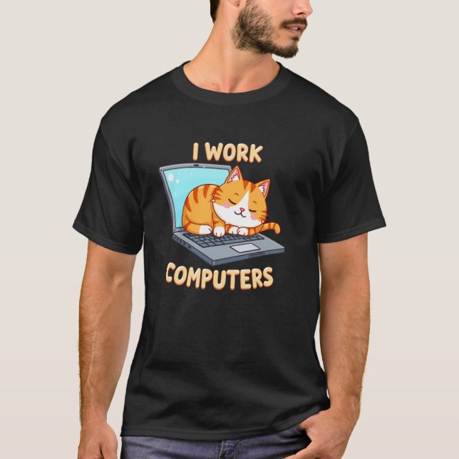  mysig katt jag arbetar på datorer T-Shirt (Framsida)