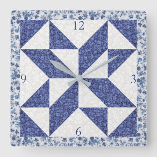 mysig landlig blå vit calico falsk quilt fyrkant fyrkantig klocka