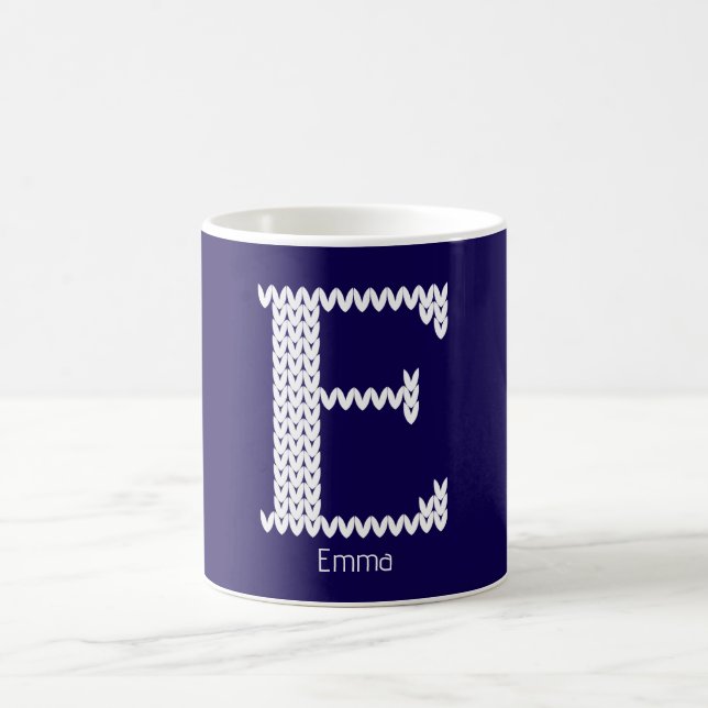 mysig stickad alfabetbokstav E Kaffemugg (Center)