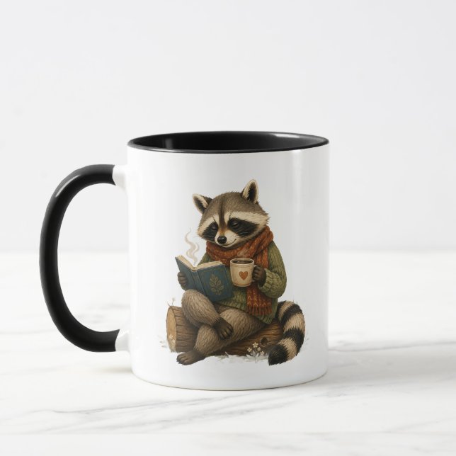  mysig tvättbjörn som läser bok med kaffemugg (Vänster)