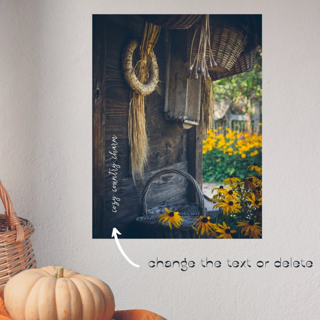 Mysiga land-stuga med gula blommor poster (Skapare uppladdad)