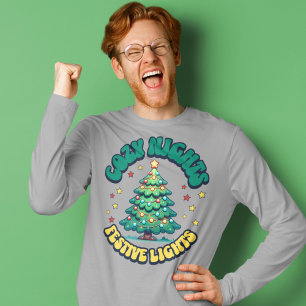 mysiga nätter, festliga ljus Julgran T Shirt