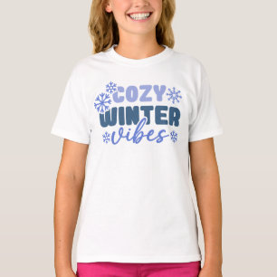 Mysiga vinter-vibes - snöflingtypografi t shirt