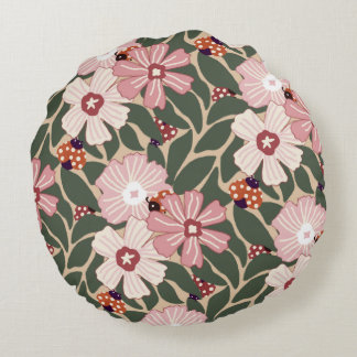 Mysiga Woodland Ladybugs & Wildblomme Earthy Färg Rund Kudde