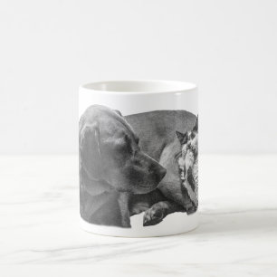 Mysigt duo, mjuk skuggad kaffemugg