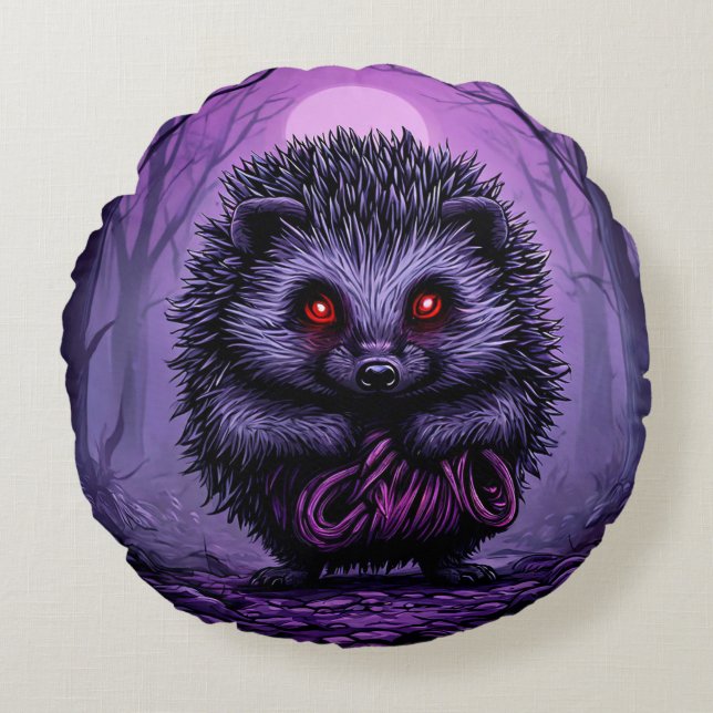 Mysterious Igelkott i Skum Skog Rund Kudde (Framsidan)