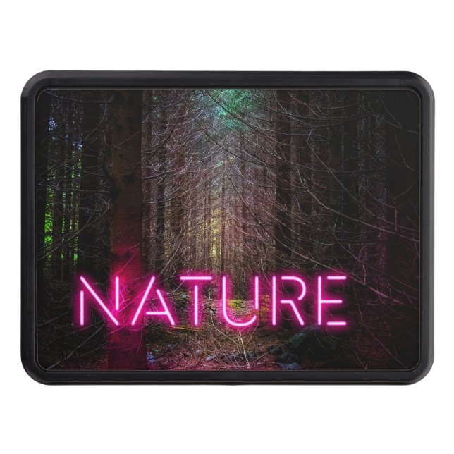 Mysterisk skogskaraktär för grö - magentans tecken dragkroksskydd (Framsidan)