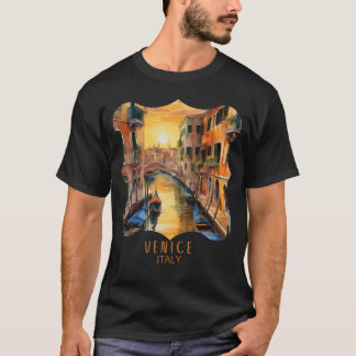 Mysteriskt vackert solnedgång i Venedig T Shirt