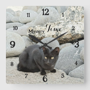 Mystery Time – Svart Katt Väggur