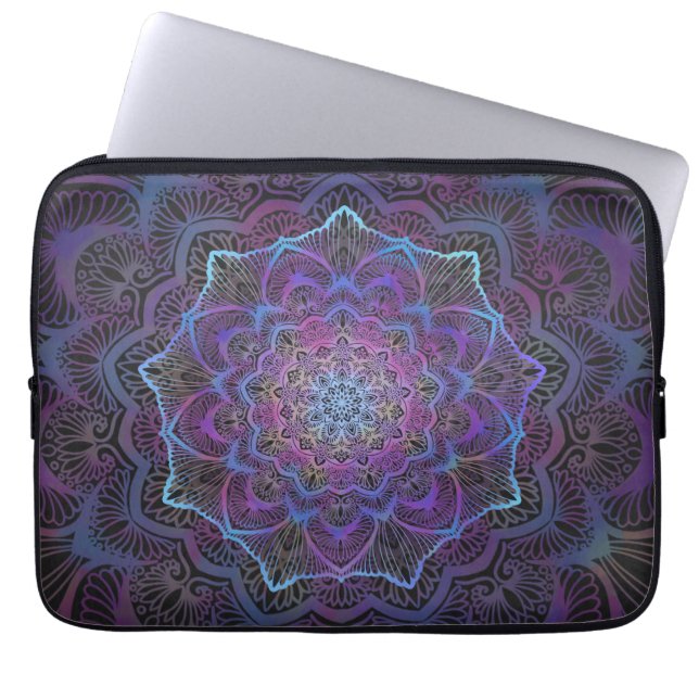 Mystic Bloom Mandala Laptop Fodral (Framsidan)