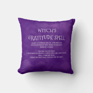 Mystic Fog Lila Witch Gratitude Spell Kudde