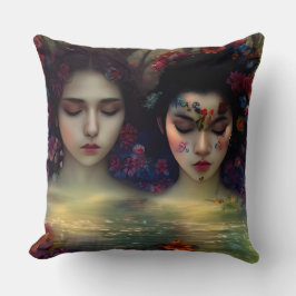 Mystic Garden: Blommigt Dreams Kudde