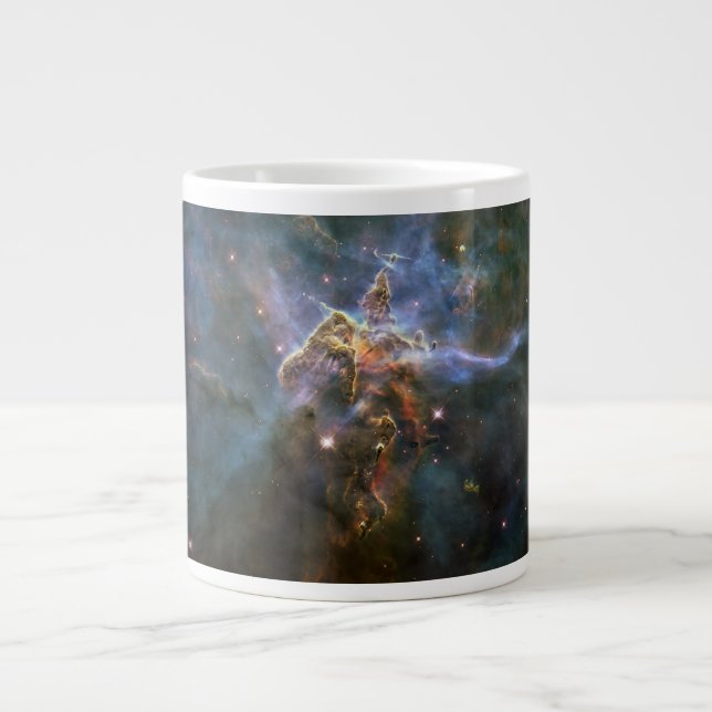 Mystic Mountain i Carina Nebula Hubble Space Jumbo Mugg (Framsidan)