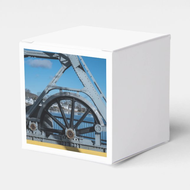 Mystic River Bascule Bridge – Historiska Mystic Co Presentaskar (Framsidan Sidan)