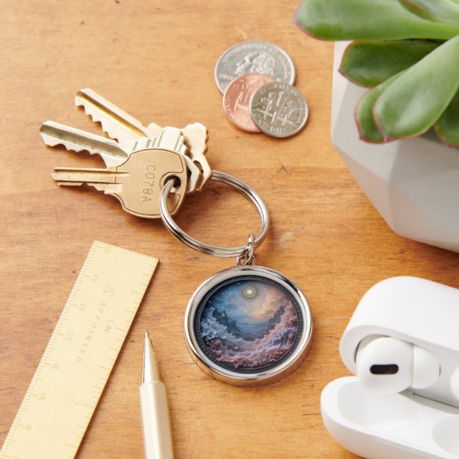 Mystic Scape Rund Silverfärgad Nyckelring (Skrivbord)