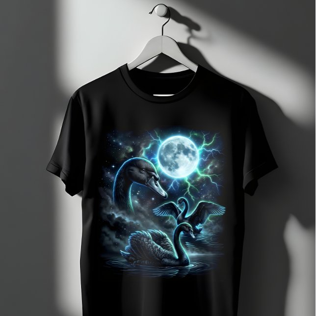 Mystical Black Swans Full Moon Gothic Art T Shirt (Skapare uppladdad)