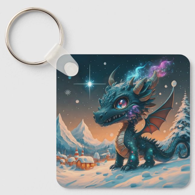 Mystical Chibi Dragon Winter Ligcape Nyckelring (Framsida)
