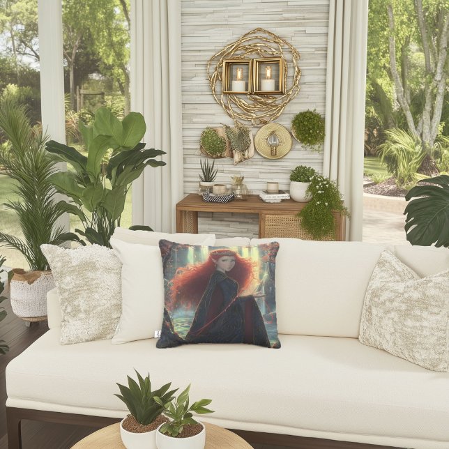 Mystical Elf i Fantasy Forest Kudde (Skapare uppladdad)