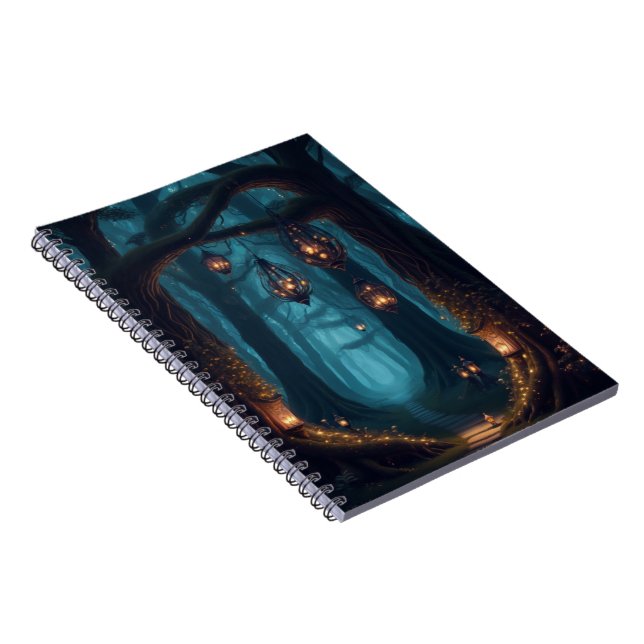 Mystical Enchanting Natature of Forest Enchanting Anteckningsbok (Högra Sidan)