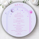 Mystical Lavender Rosa Sol Måne Space Bröllop Meny<br><div class="desc">Menykort för Mystical Lavender Rosa Sol Stars Space Bröllop har en rosa och lila sol,  måne och stjärnor Måne på en pastelllavender-bakgrund med dina menydetaljer i mitten i det moderna ram kalligrafiskriptet. Anpassa genom att redigera texten i textrutorna. Designad av Evco Studio www.zazzle.com/store/evcostudio</div>