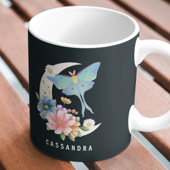 Mystical Luna Moth Blommigt Måne Personlig Namn Kaffemugg (Skapare uppladdad)