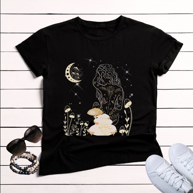 Mystical Måne Goddess T Shirt (Skapare uppladdad)